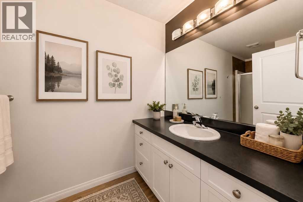 1, 5616 14 Avenue SW — photo 44