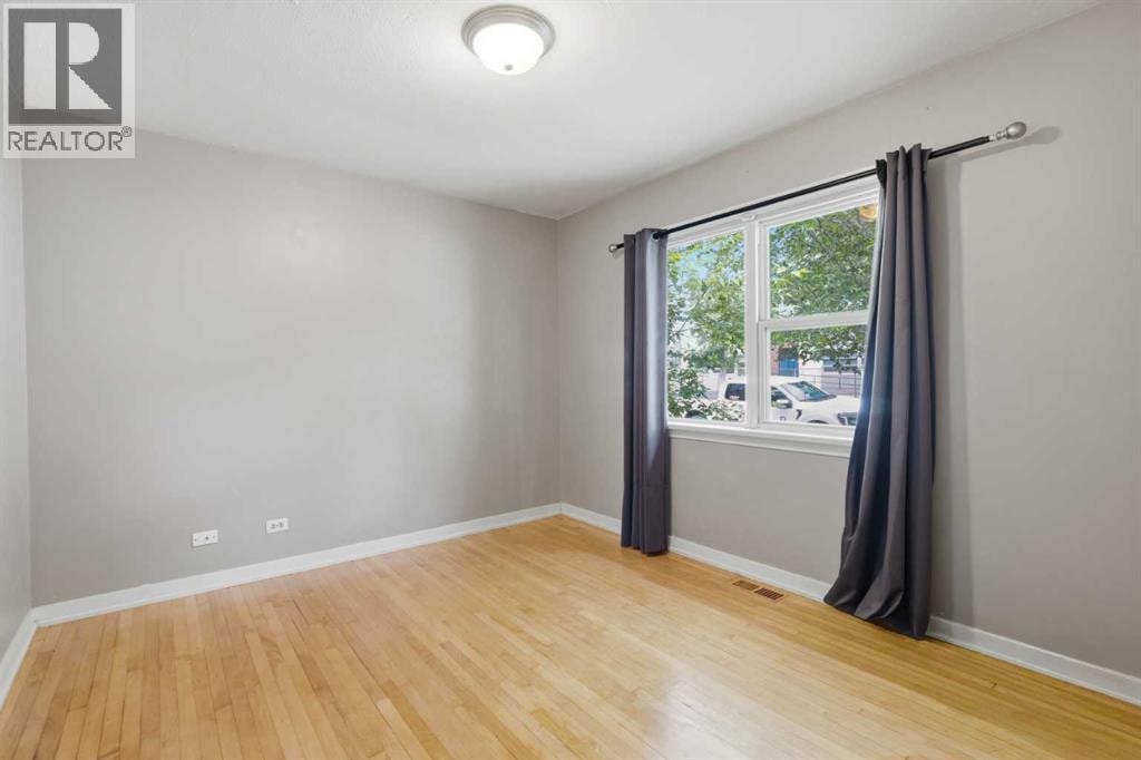 3711 Centre B Street NW — photo 8
