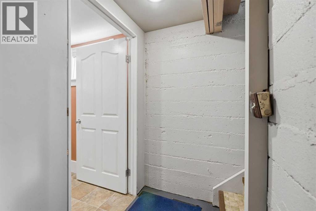 3711 Centre B Street NW — photo 17