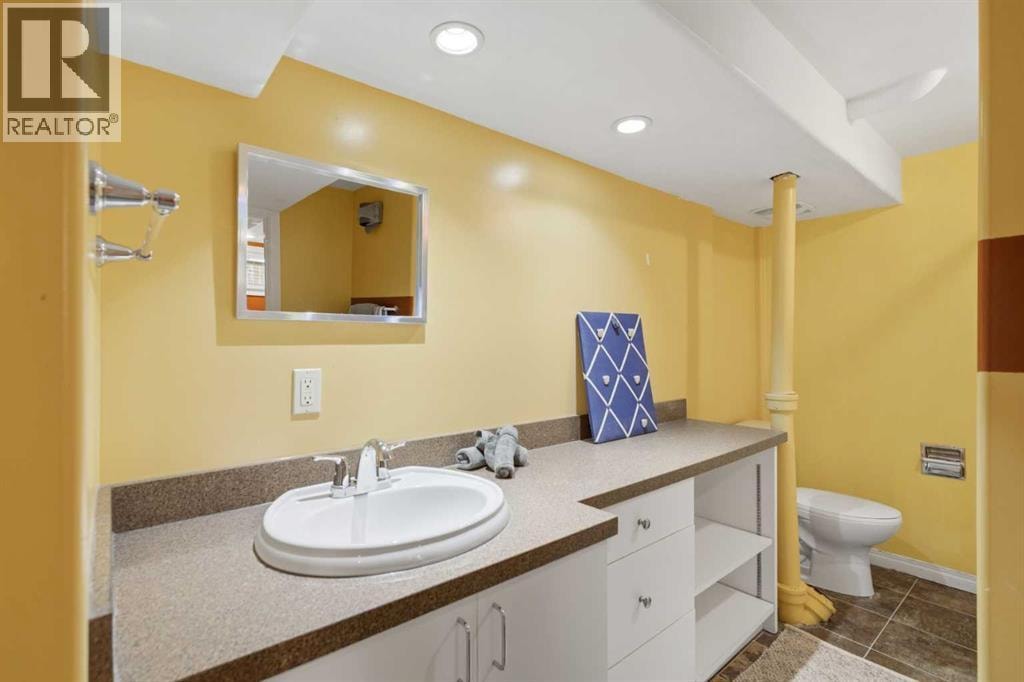 3711 Centre B Street NW — photo 31