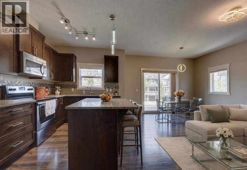 558 Evanston Manor NW — photo 10