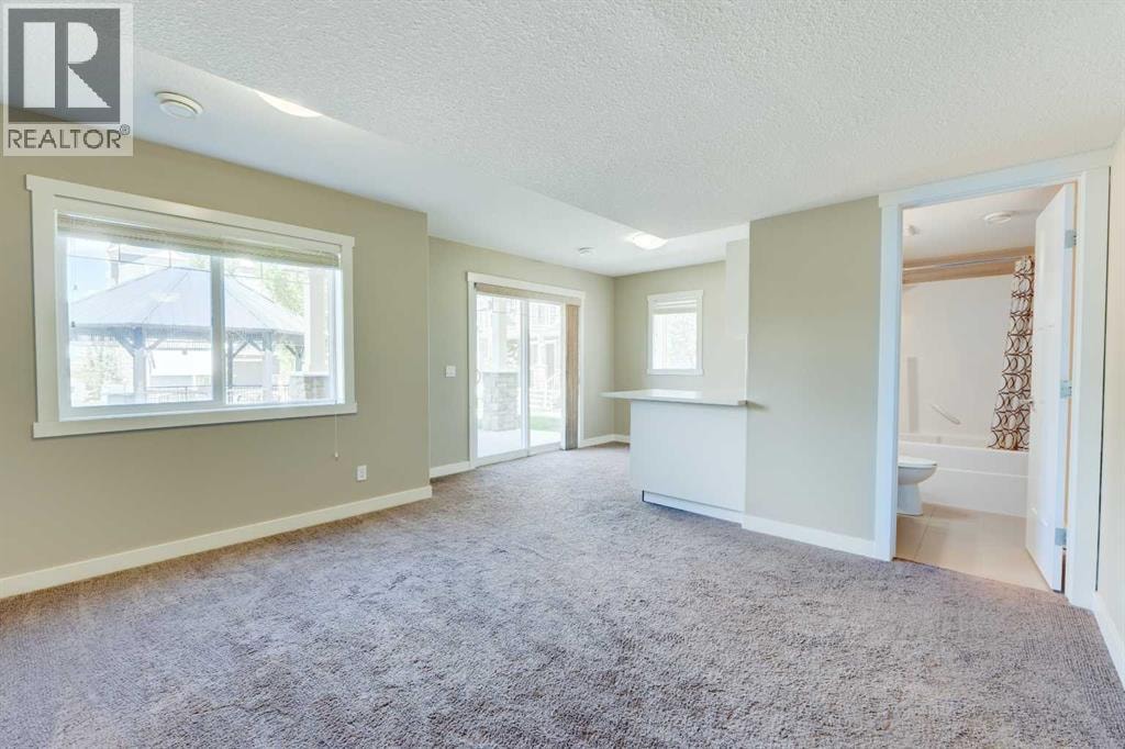 558 Evanston Manor NW — photo 25
