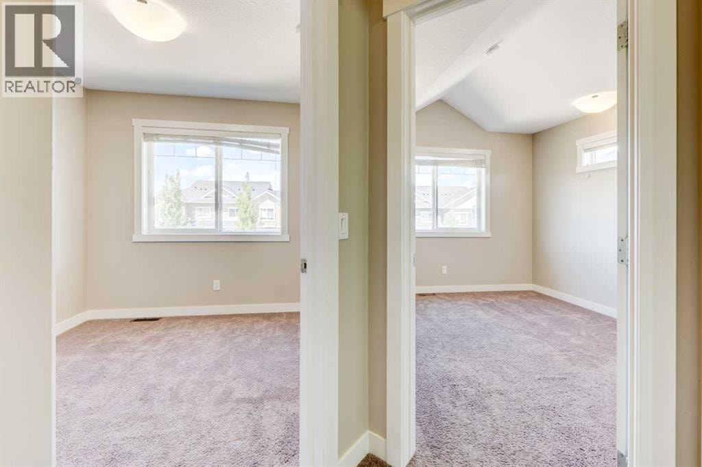 558 Evanston Manor NW — photo 22