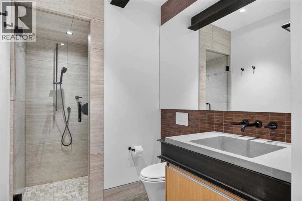 1308 Montreal Avenue SW — photo 33