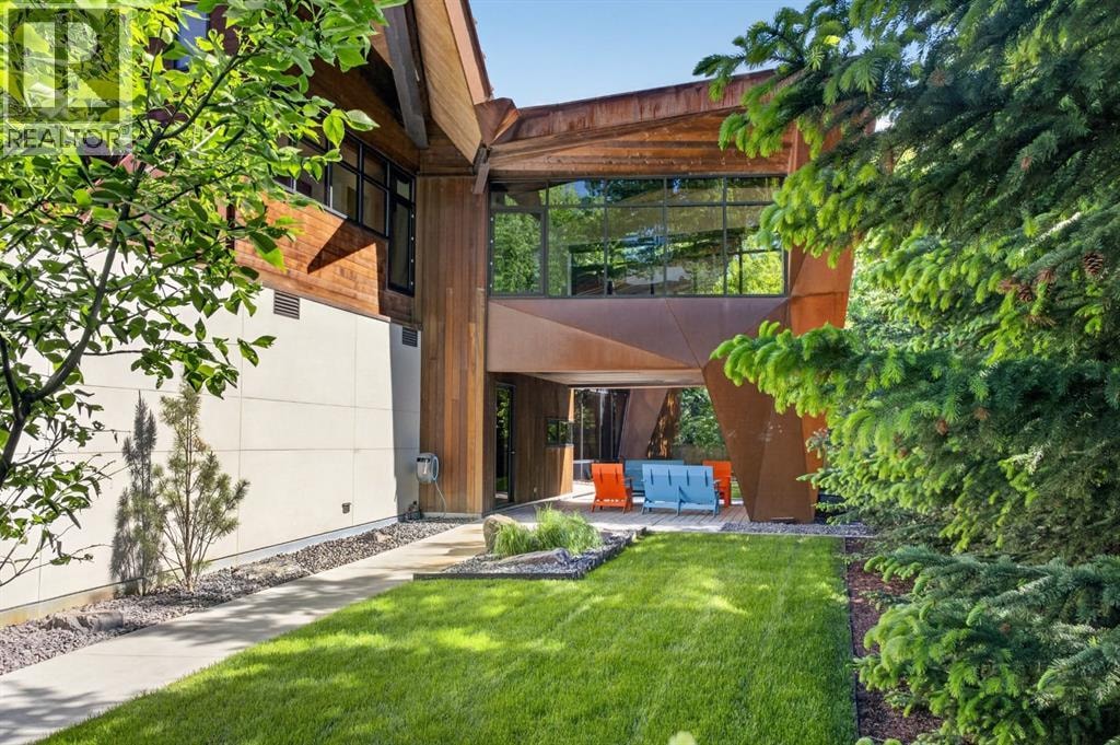 1308 Montreal Avenue SW — photo 37