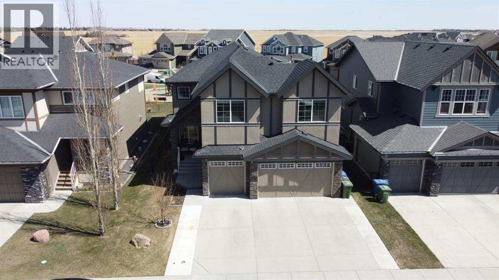 125 Kinniburgh Loop — photo 3