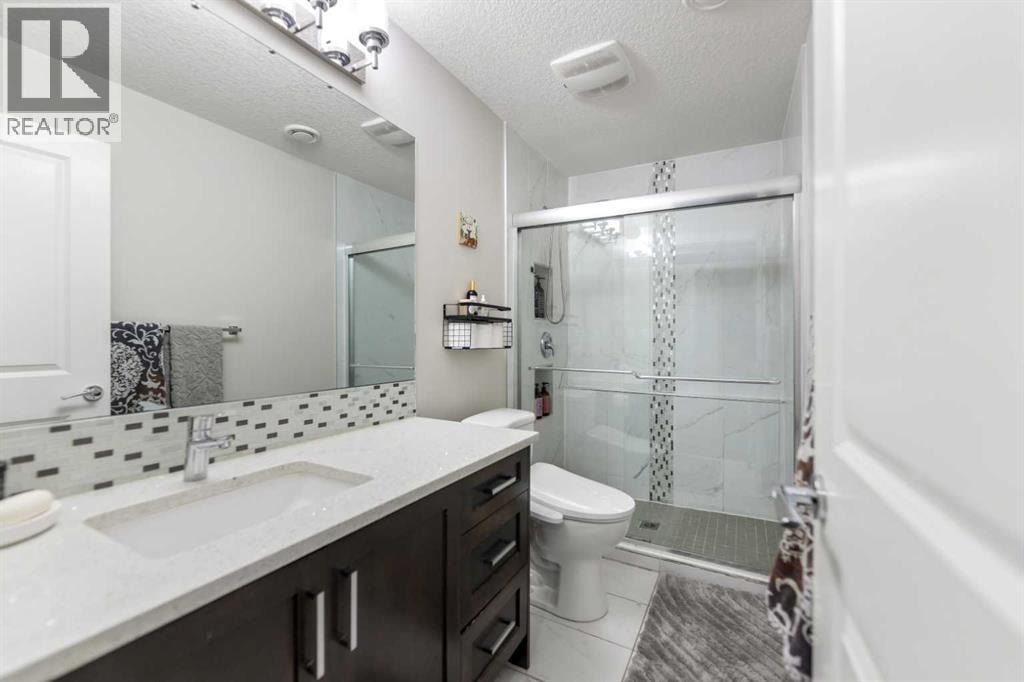 125 Kinniburgh Loop — photo 46