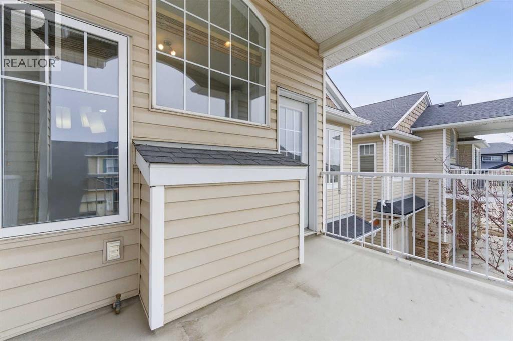 40 Royal Birch Mount NW — photo 26