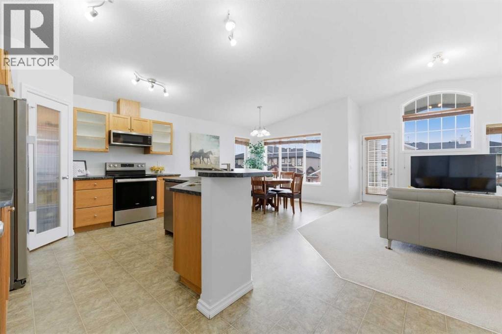 40 Royal Birch Mount NW — photo 14