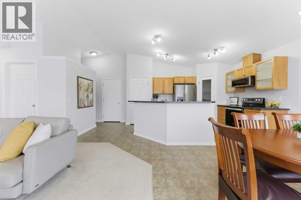40 Royal Birch Mount NW — photo 17