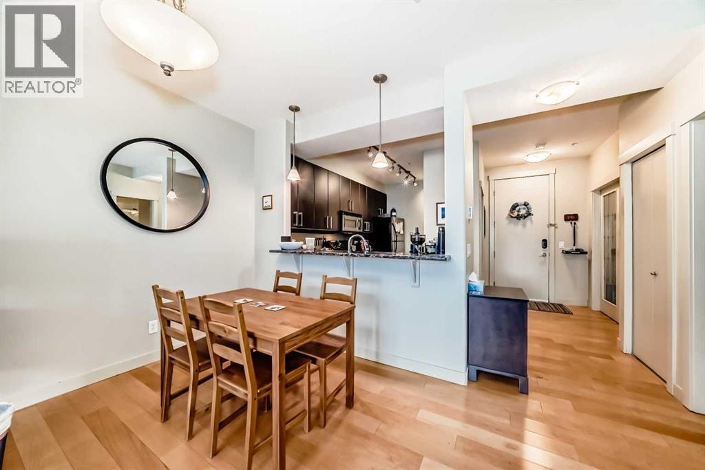 204, 830 Centre Avenue NE — photo 13