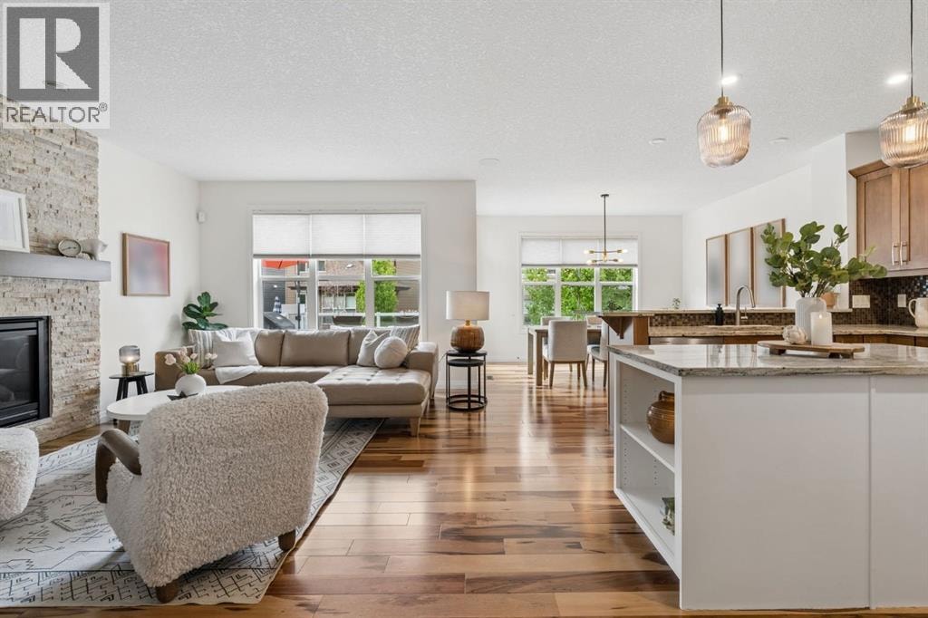 117 Riviera Crescent — photo 4