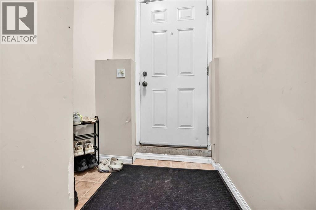 18 Taralake Gardens NE — photo 33