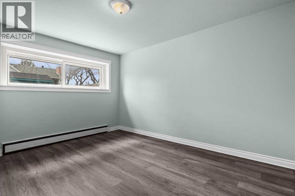 67 Hooke Road SW — photo 27