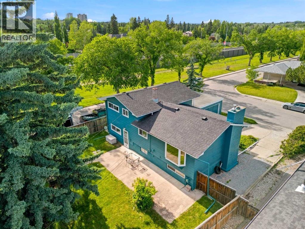 67 Hooke Road SW — photo 3