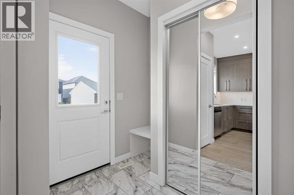 204 Chelsea Manor — photo 14