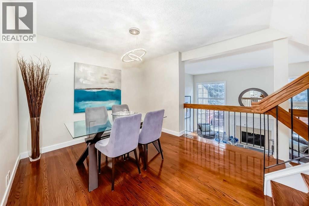 322 Point Mckay Gardens NW — photo 7