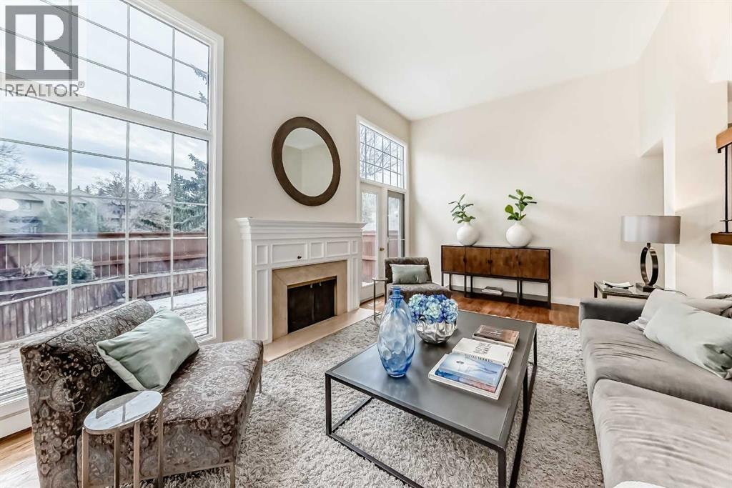 322 Point Mckay Gardens NW — photo 6
