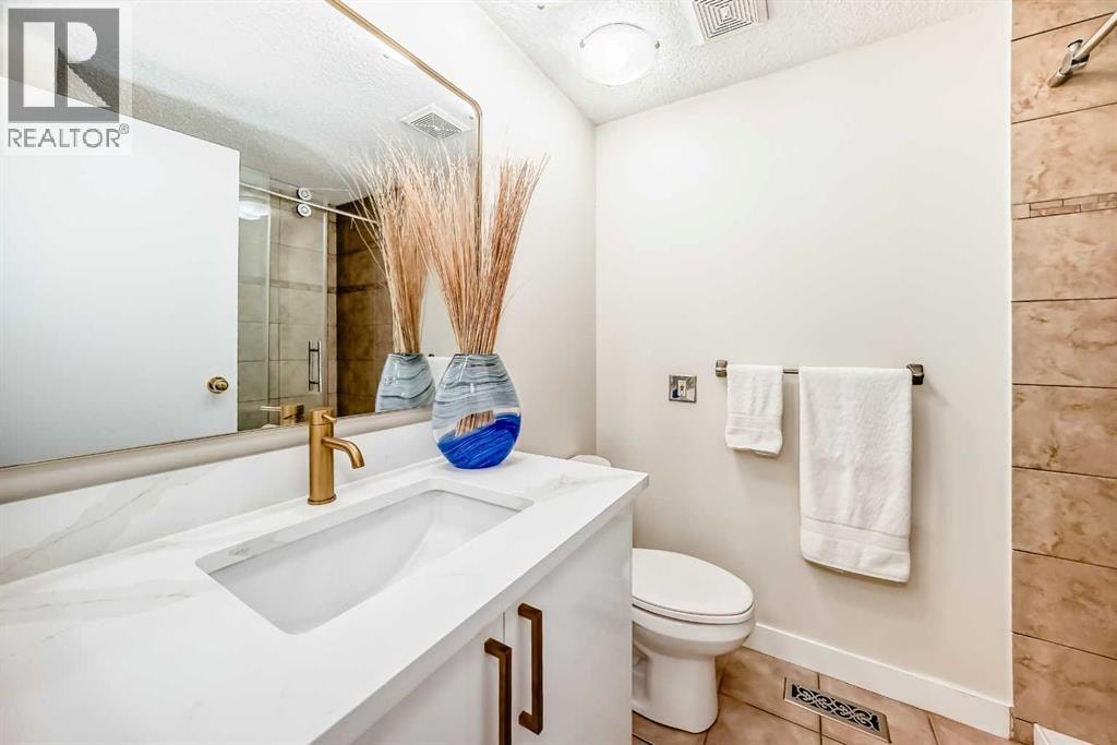 322 Point Mckay Gardens NW — photo 17