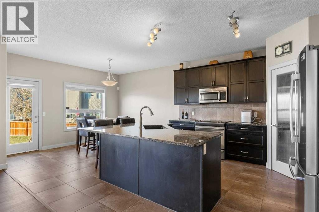 38 Everhollow Green SW — photo 9