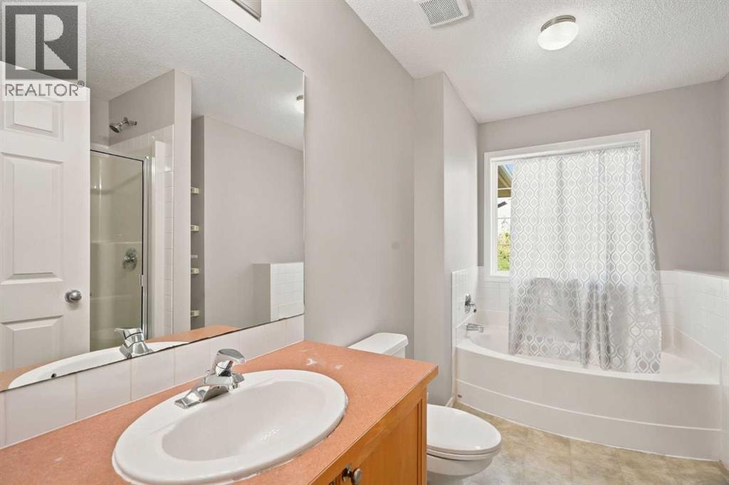 88 Rockyledge Crescent NW — photo 11