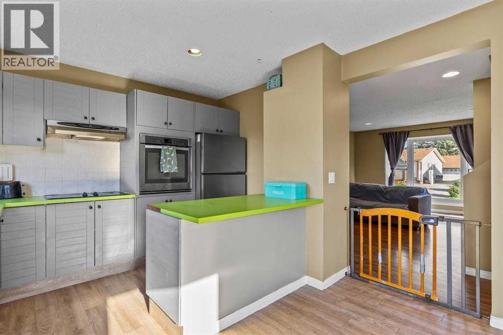 34 Elk Hill SE — photo 10