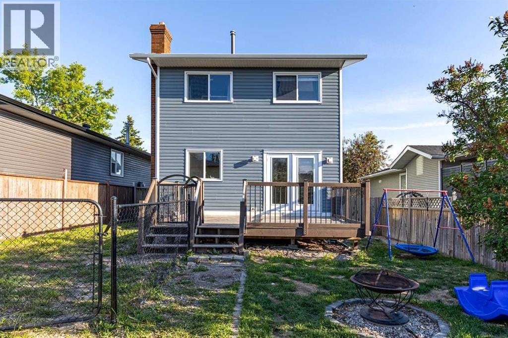 34 Elk Hill SE — photo 38