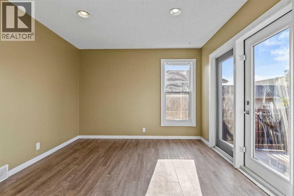 34 Elk Hill SE — photo 16