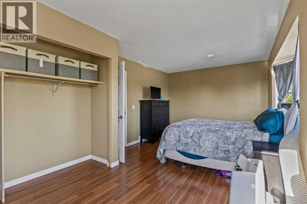 34 Elk Hill SE — photo 21