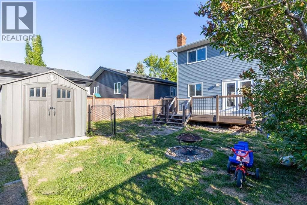 34 Elk Hill SE — photo 36