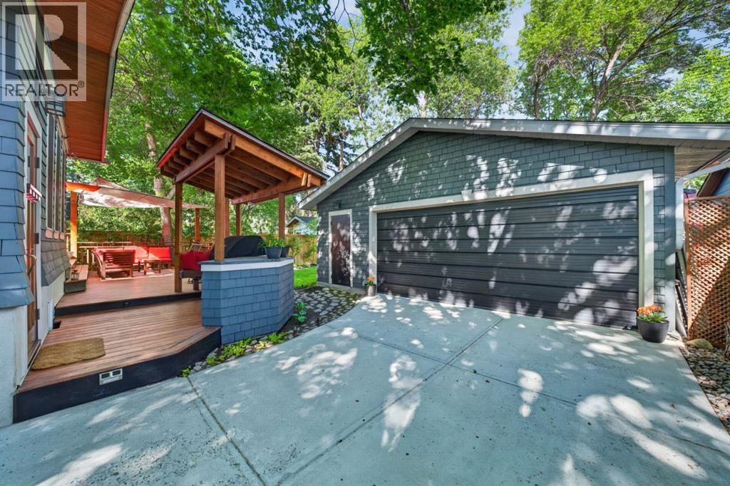 3818 Elbow Drive SW — photo 9