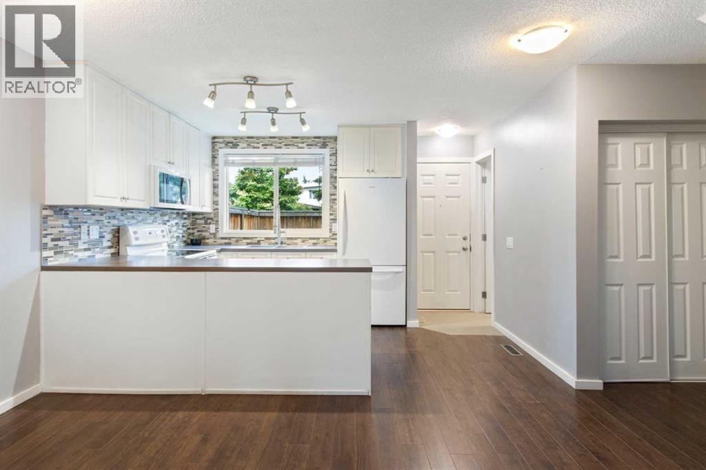 92, 630 Sabrina Road SW — photo 10