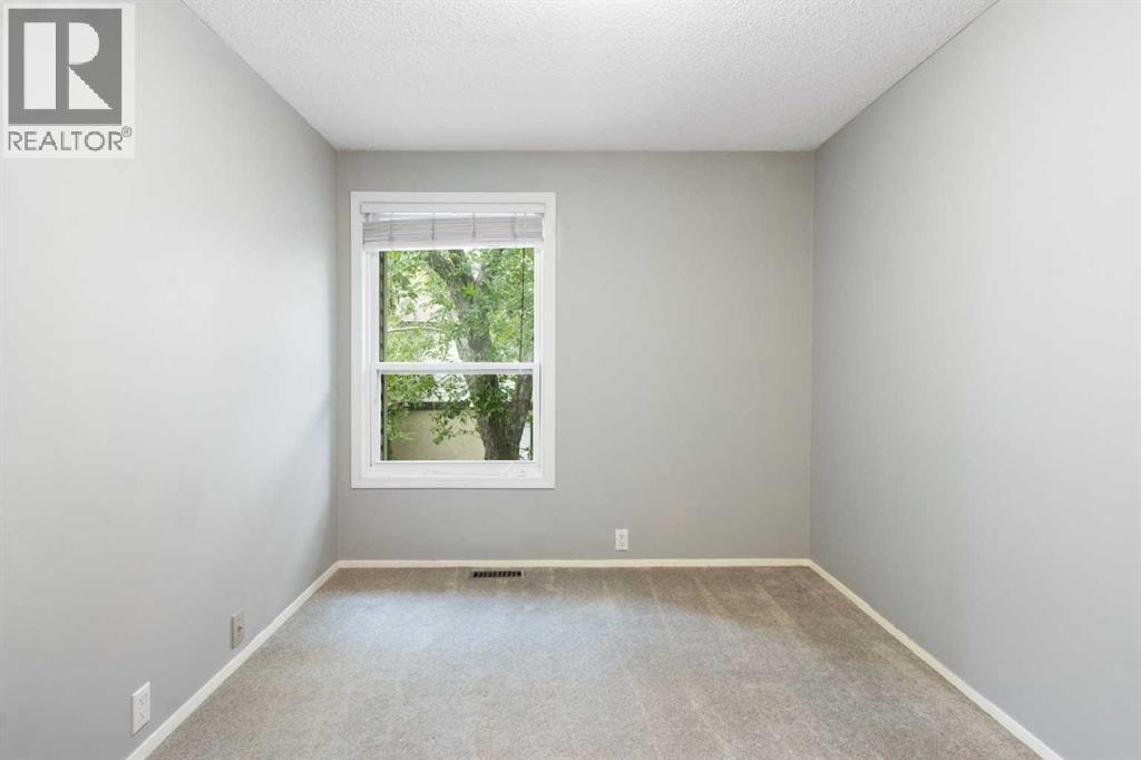 92, 630 Sabrina Road SW — photo 25