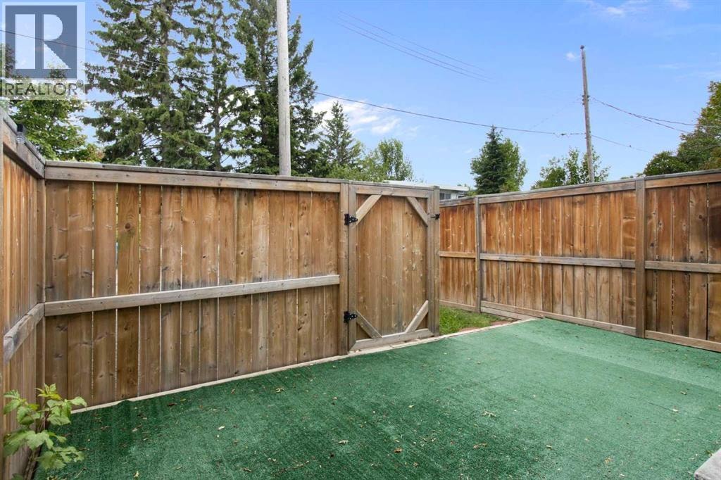 92, 630 Sabrina Road SW — photo 33