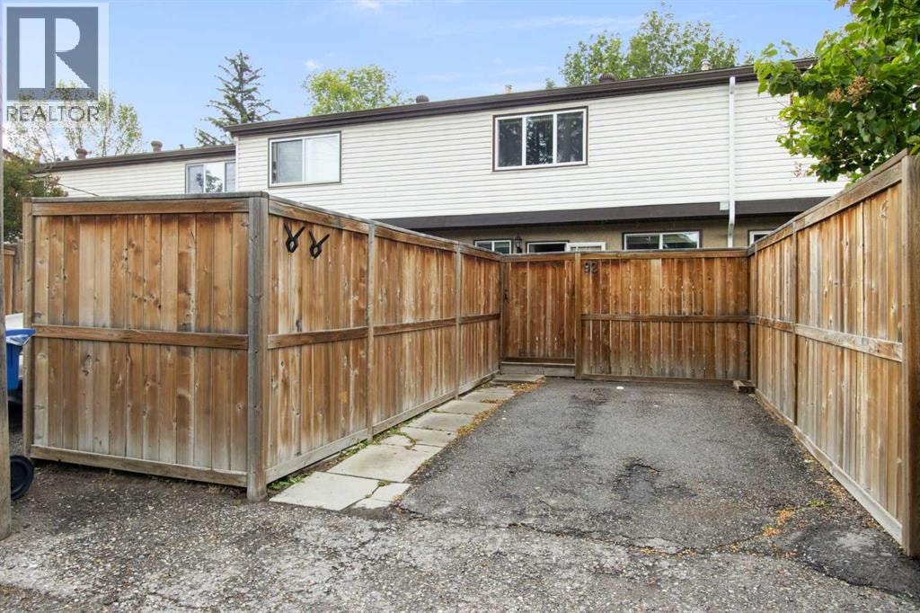 92, 630 Sabrina Road SW — photo 35