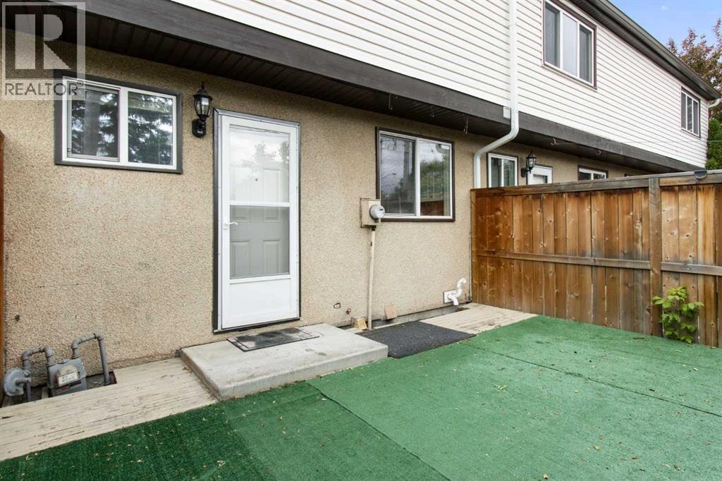 92, 630 Sabrina Road SW — photo 36