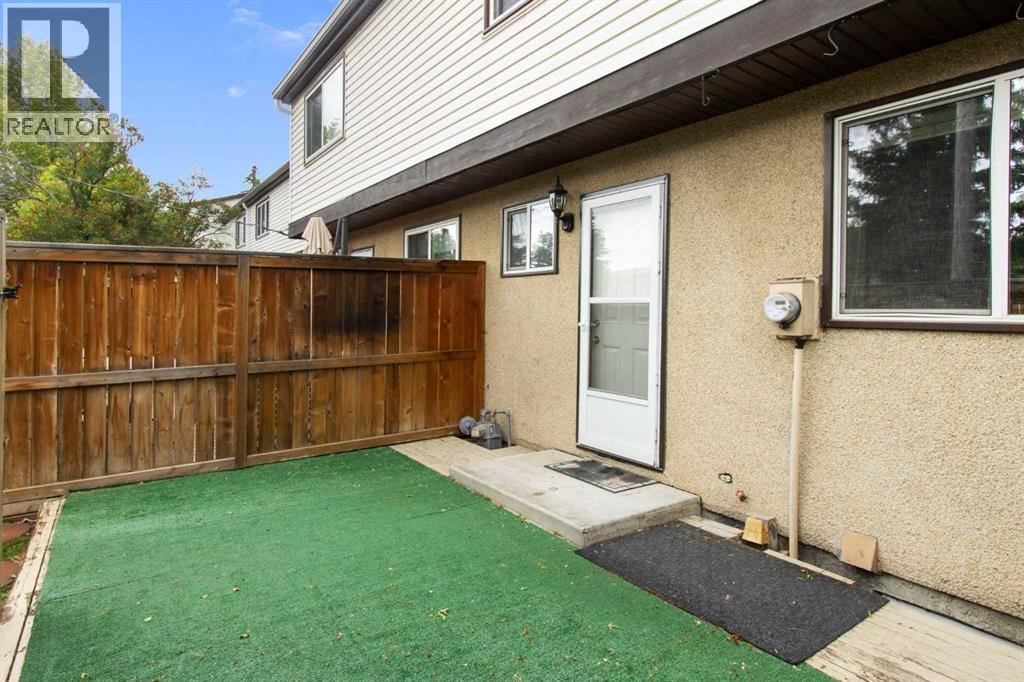 92, 630 Sabrina Road SW — photo 37