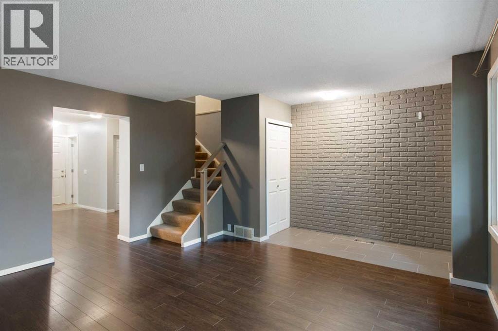 92, 630 Sabrina Road SW — photo 6
