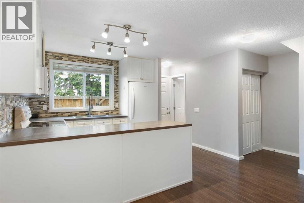 92, 630 Sabrina Road SW — photo 9