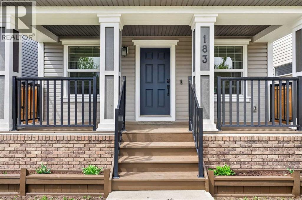 183 Copperpond Street SE — photo 2