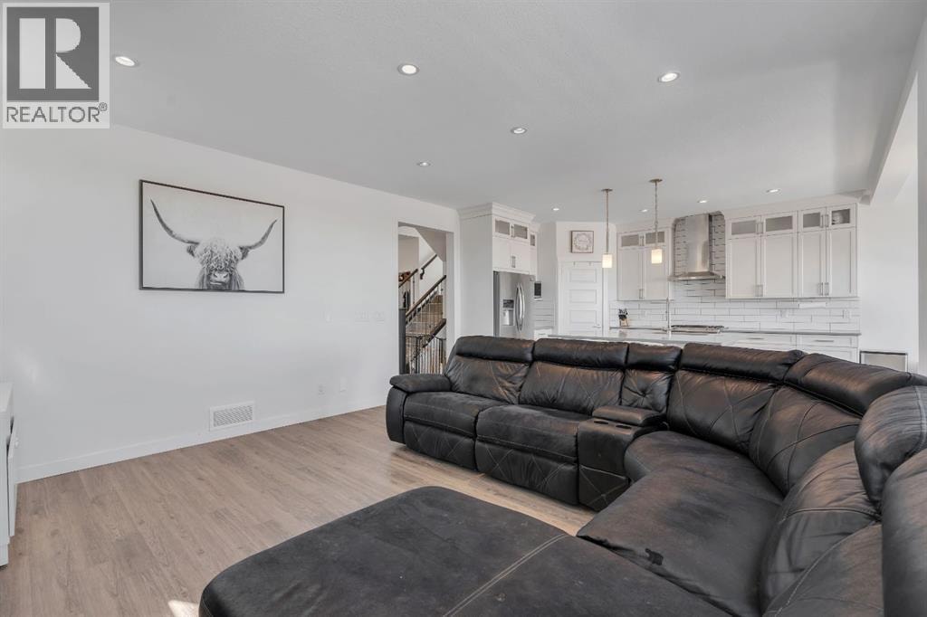118 REUNION Green NW — photo 31