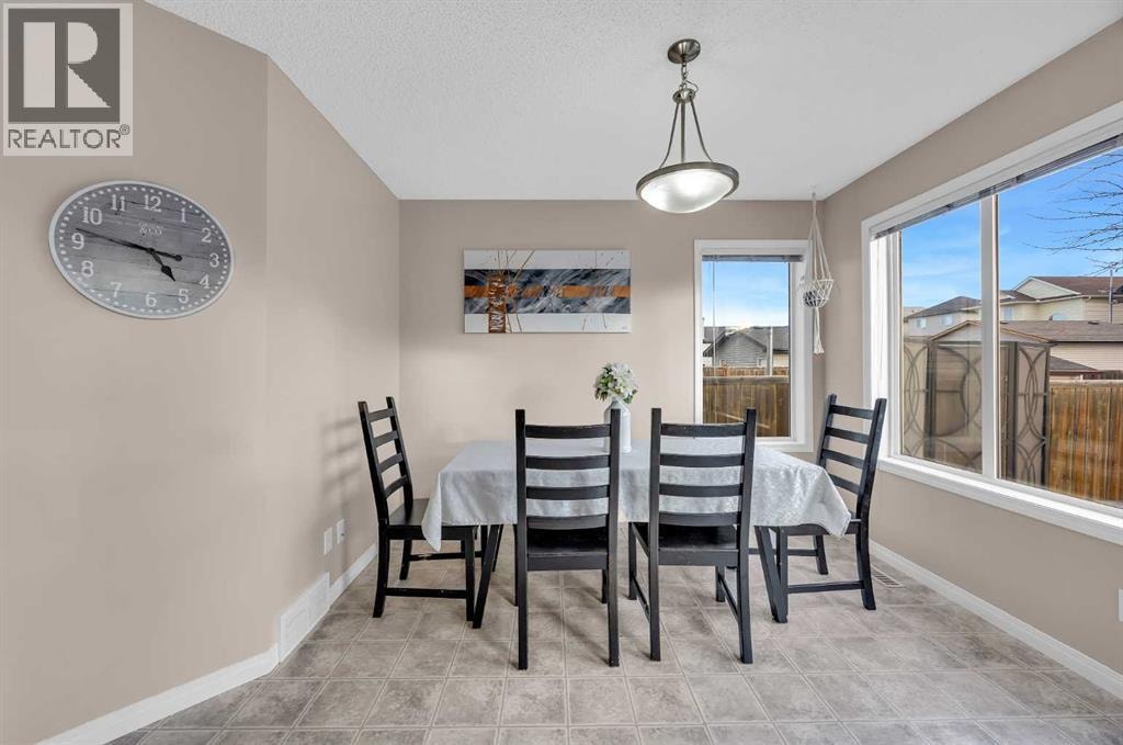 26 Saddlemead Close NE — photo 12