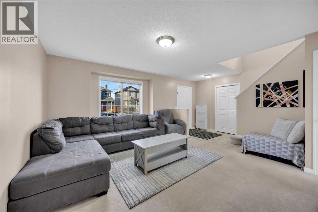 26 Saddlemead Close NE — photo 6