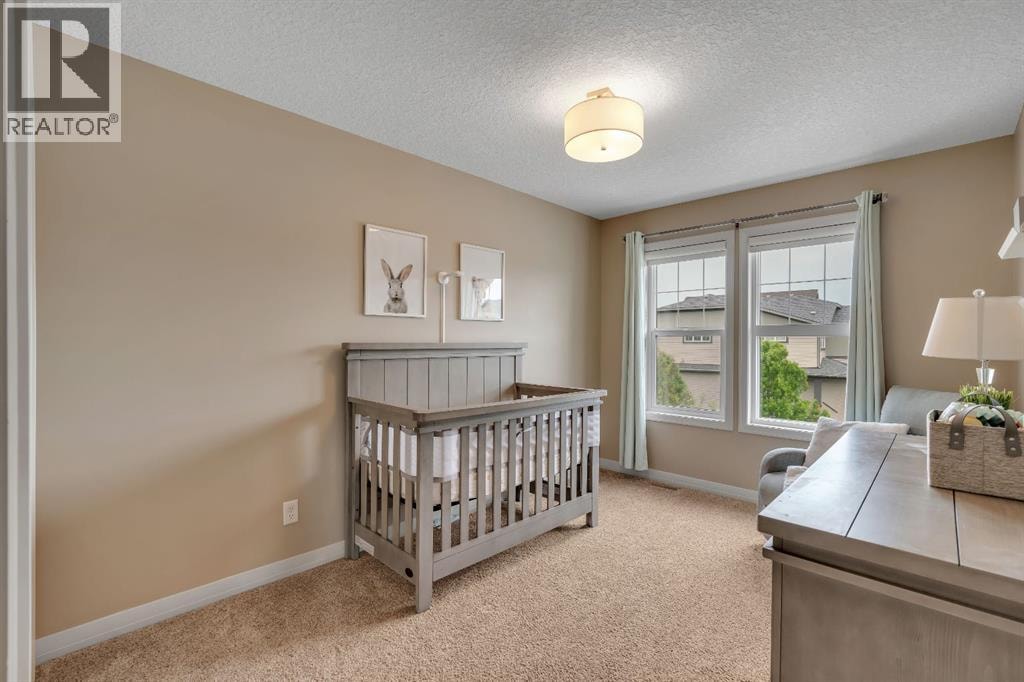 369 CLYDESDALE Way — photo 36