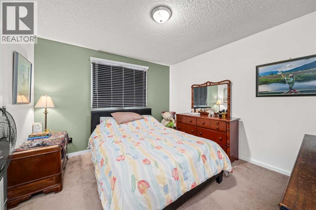 75 Bedford Drive NE — photo 8