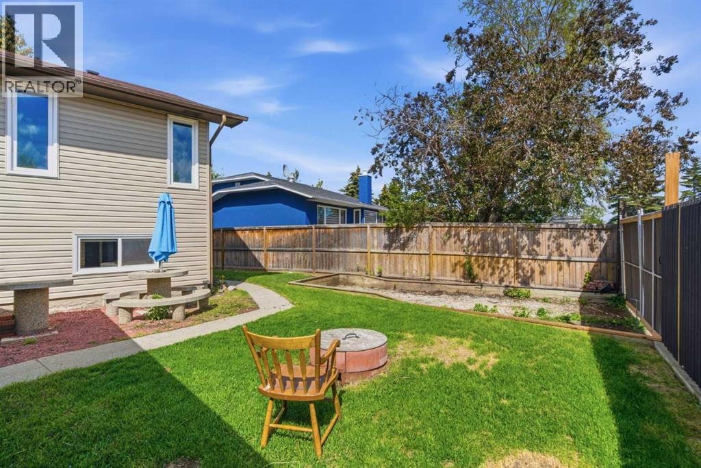 19 Templevale Way NE — photo 40