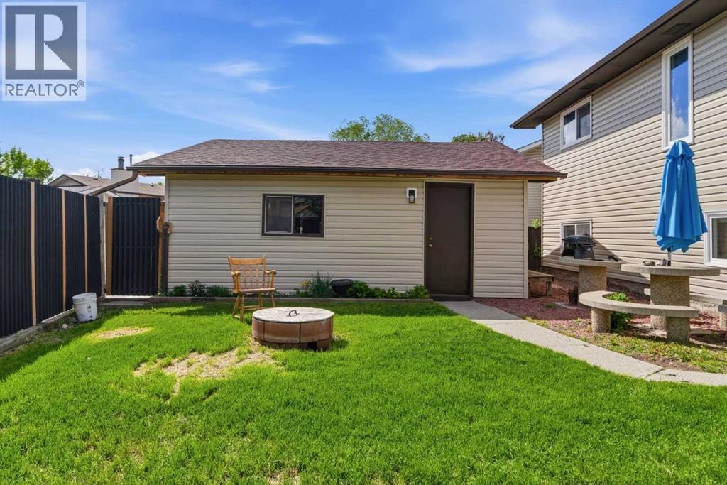 19 Templevale Way NE — photo 42