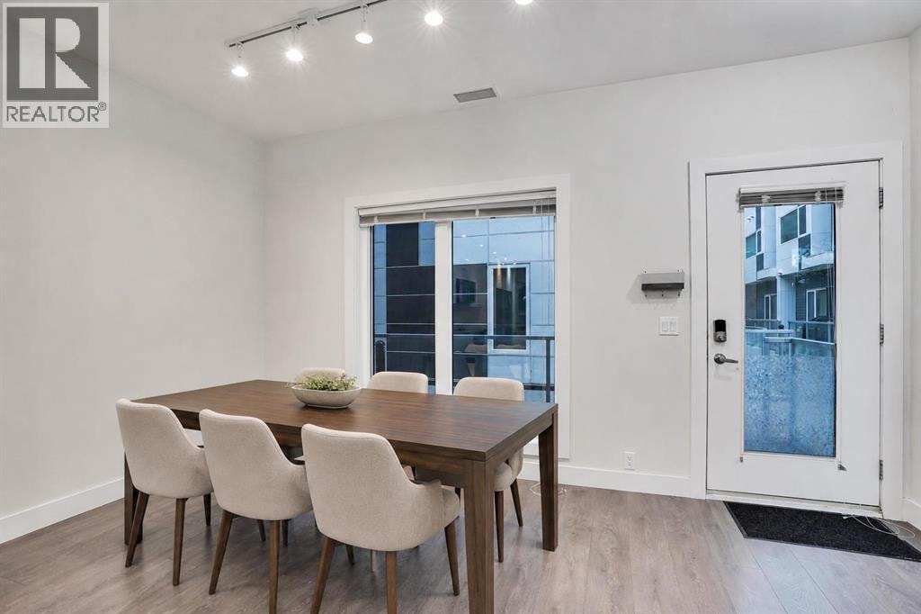207, 20 Brentwood Common NW — photo 12