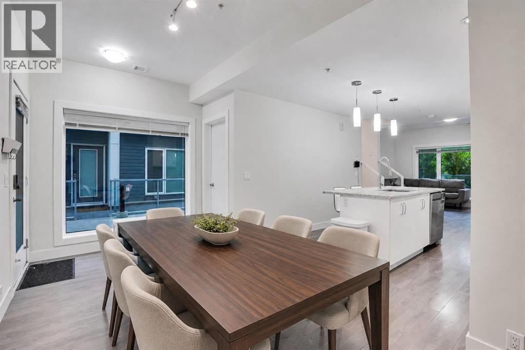 207, 20 Brentwood Common NW — photo 14