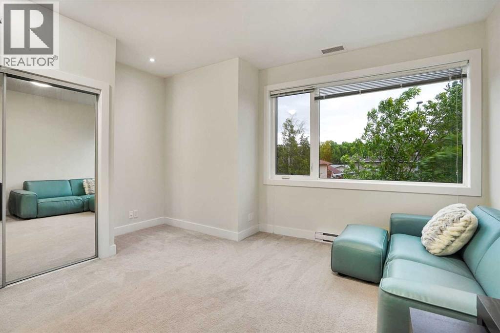 207, 20 Brentwood Common NW — photo 34